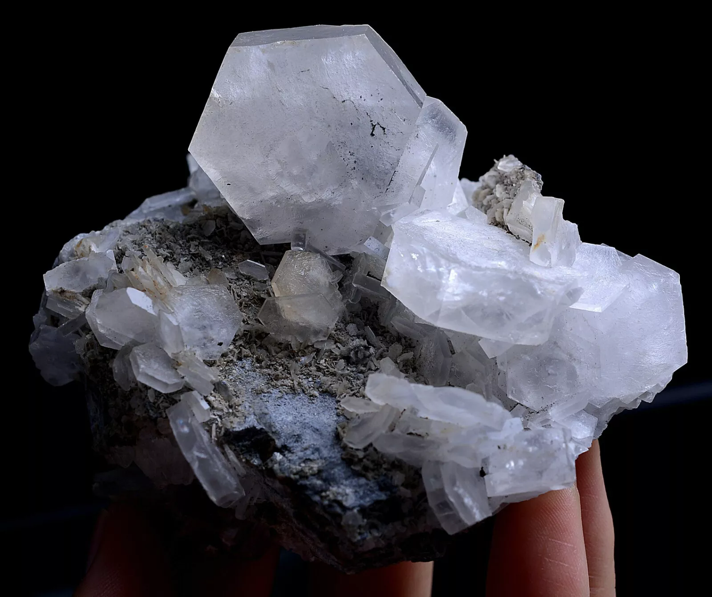 234g Natural Rare Hexagon Pink Fluorescent Calcite mineral specimen /China