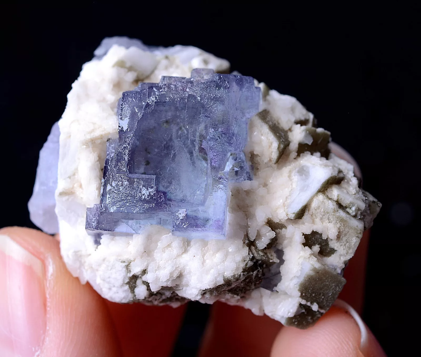 25g RANSPARENT GEM LEVEL Ladder-Like PURPLE FLUORITE CRYSTAL MINERAL SPECIMEN