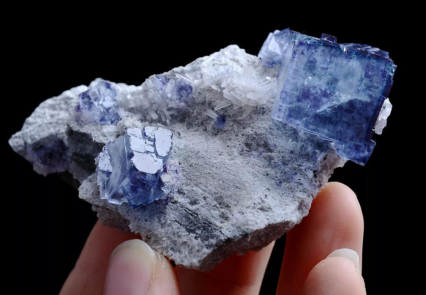 72.2g Natural BLUE CUBIC FLUORITE CRYSTAL MINERAL SPECIMEN/Yaogangxian China