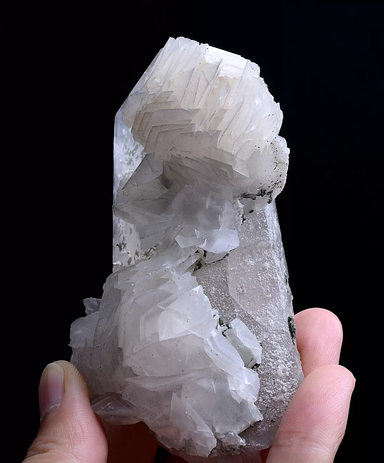 177.50g Natural “Pink” Fluorescence Calcite & Crystal Mineral Specimen/ China