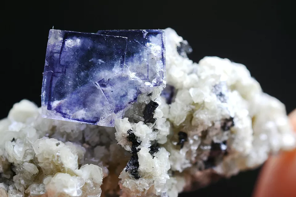 21gNatural Window Purple Fluorite Wolframite Mineral Specimen/Yaogangxian China