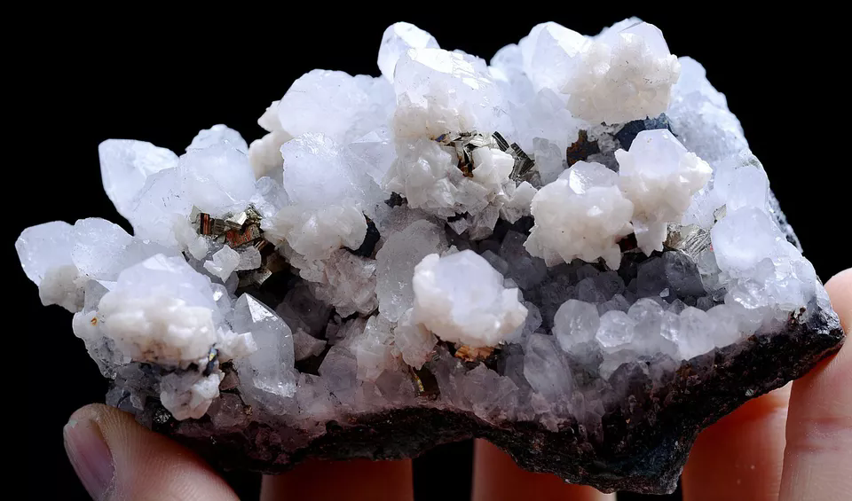 178g Natural Beauty Crystal & Pyrite Dolomite Mineral specimens/Jiangxi China