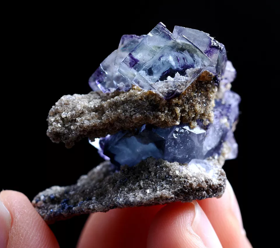 20g Natural Phantom Window Purple Fluorite Mineral Specimen/ Yaogangxian China