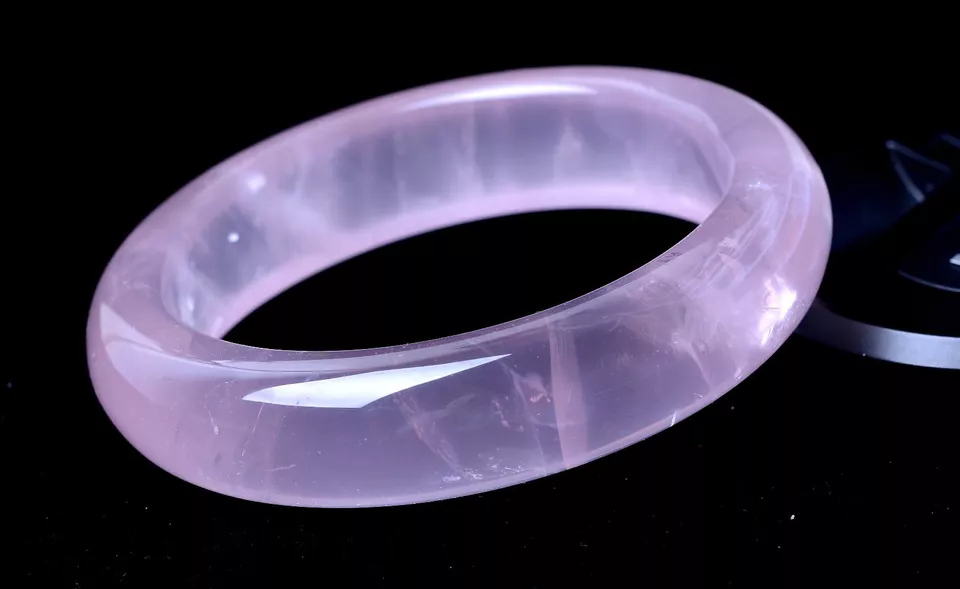 Natural Cure Rose Quartz Mozambique Crystal Woman Bangle Inner Diameter 59mm