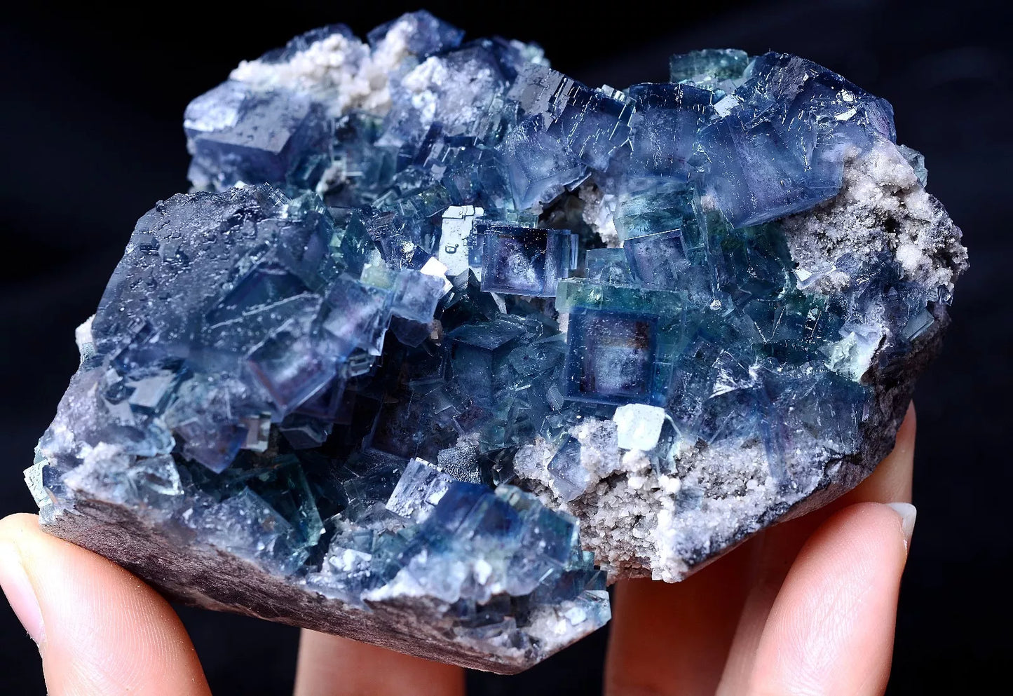 266g Rare Transparent Blue Fluorite Secondary Crystallization Mineral  Specimen