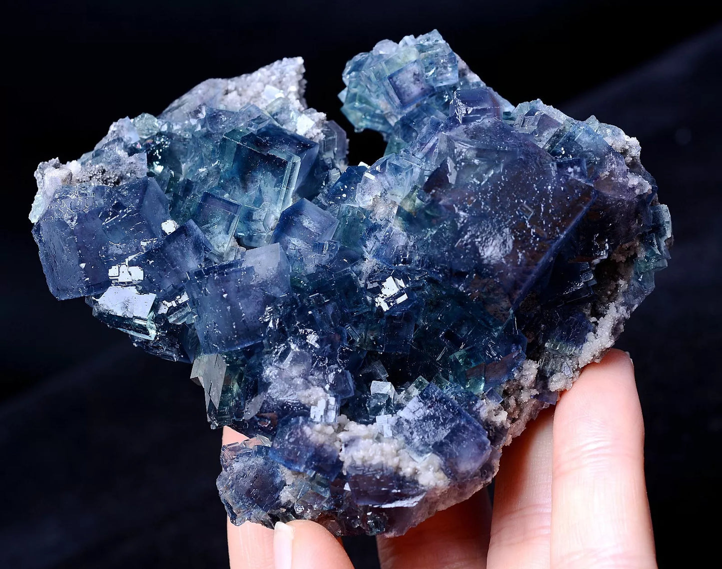 266g Rare Transparent Blue Fluorite Secondary Crystallization Mineral  Specimen