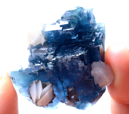 32g New Find Transparent Blue FLUORITE & Calcite CLUSTER MINERAL SPECIMEN