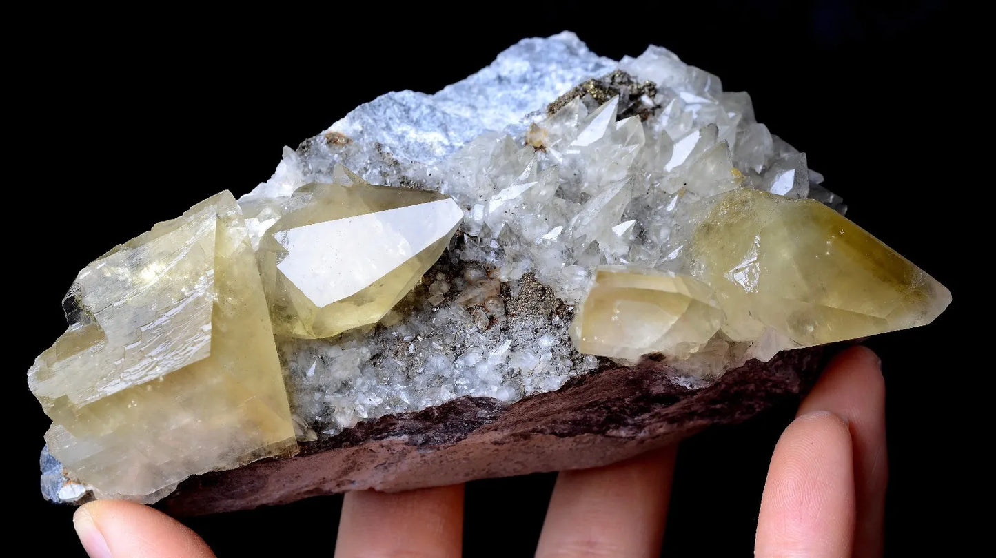 438g Natural Perfect Dipyramidal Yellow Calcite CLUSTER Mineral Specimen/China