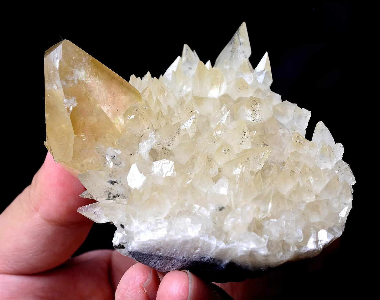 235gNatural Perfect Dipyramidal Yellow Calcite CLUSTER Mineral Specimen/China