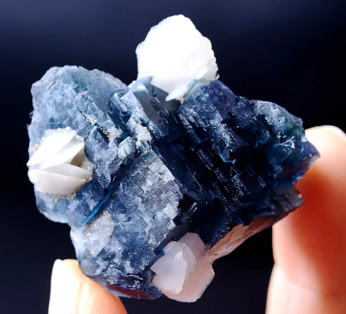 32g New Find Transparent Blue FLUORITE & Calcite CLUSTER MINERAL SPECIMEN