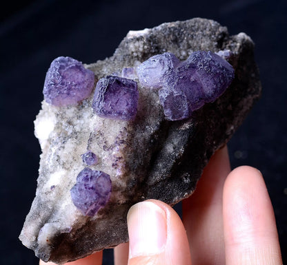 111.67g Newly DISCOVERED NATURAL RARE PURPLE CUBIC FLUORITE  MINERAL SPECIMEN