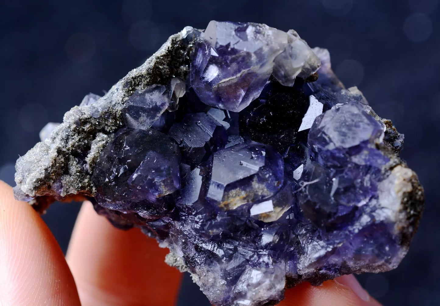 MUSEUM COLLECTION NEWLY DISCOVERED RARE PURPLE FLUORITE MINERAL SAMPLES 37.55g