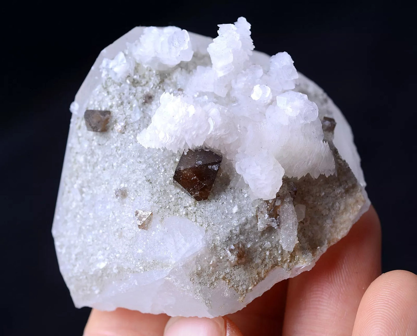 88g Natural Rare Scheelite & Crystal Calcite Mineral Specimen/YaogangxianChina