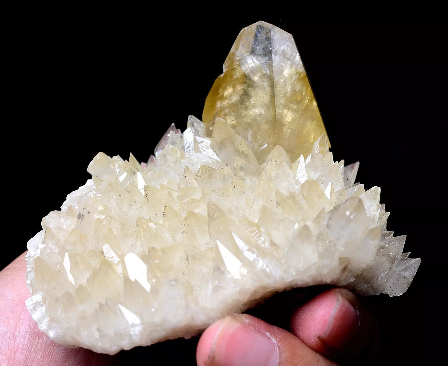 235gNatural Perfect Dipyramidal Yellow Calcite CLUSTER Mineral Specimen/China