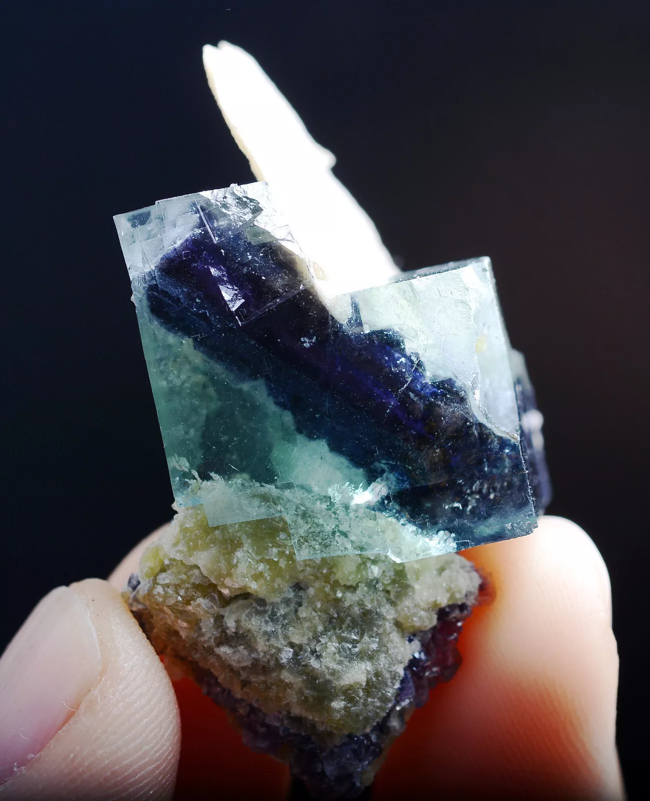 42g Natural Green Purple Strip FLUORITE Mineral Specimen/Inner Mongolia China