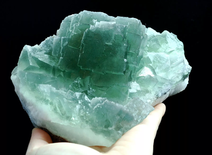 1280g NATURAL Larger particles ladder-Like Green FLUORITE Mineral Specimen/China