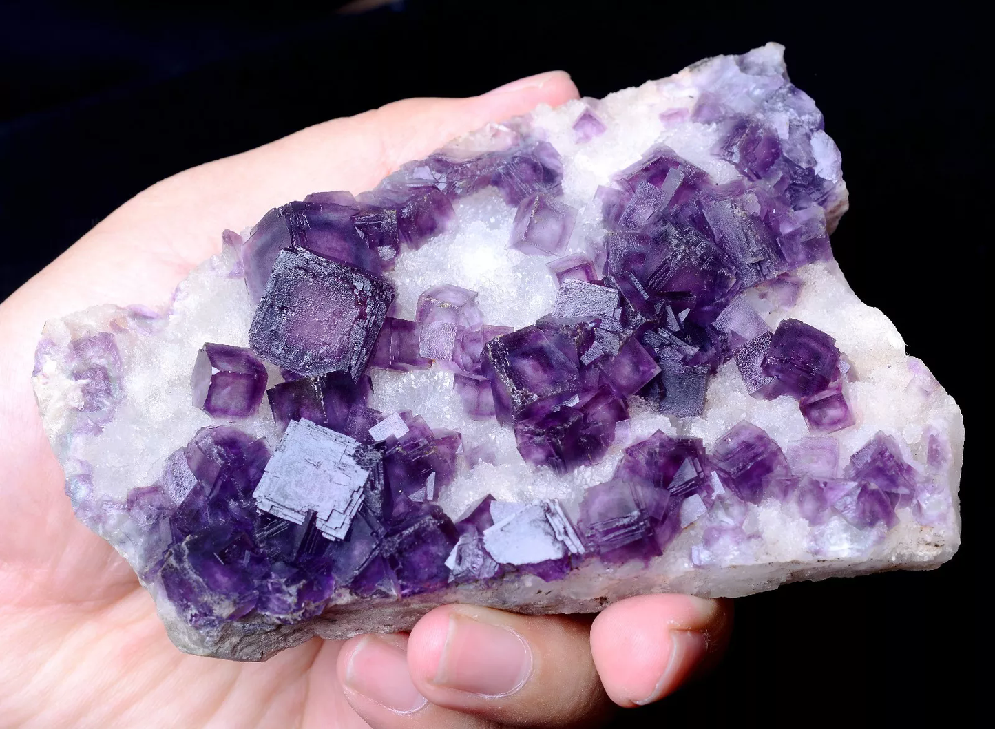 398g NEWLY DISCOVERED RARE PURPLE FLUORITE CRYSTAL CLUSTER MINERAL SAMPLES