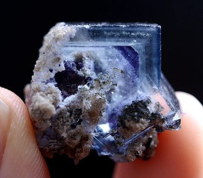 12g Natural Phantom Window Purple Fluorite Mineral Specimen/Yaogangxian China