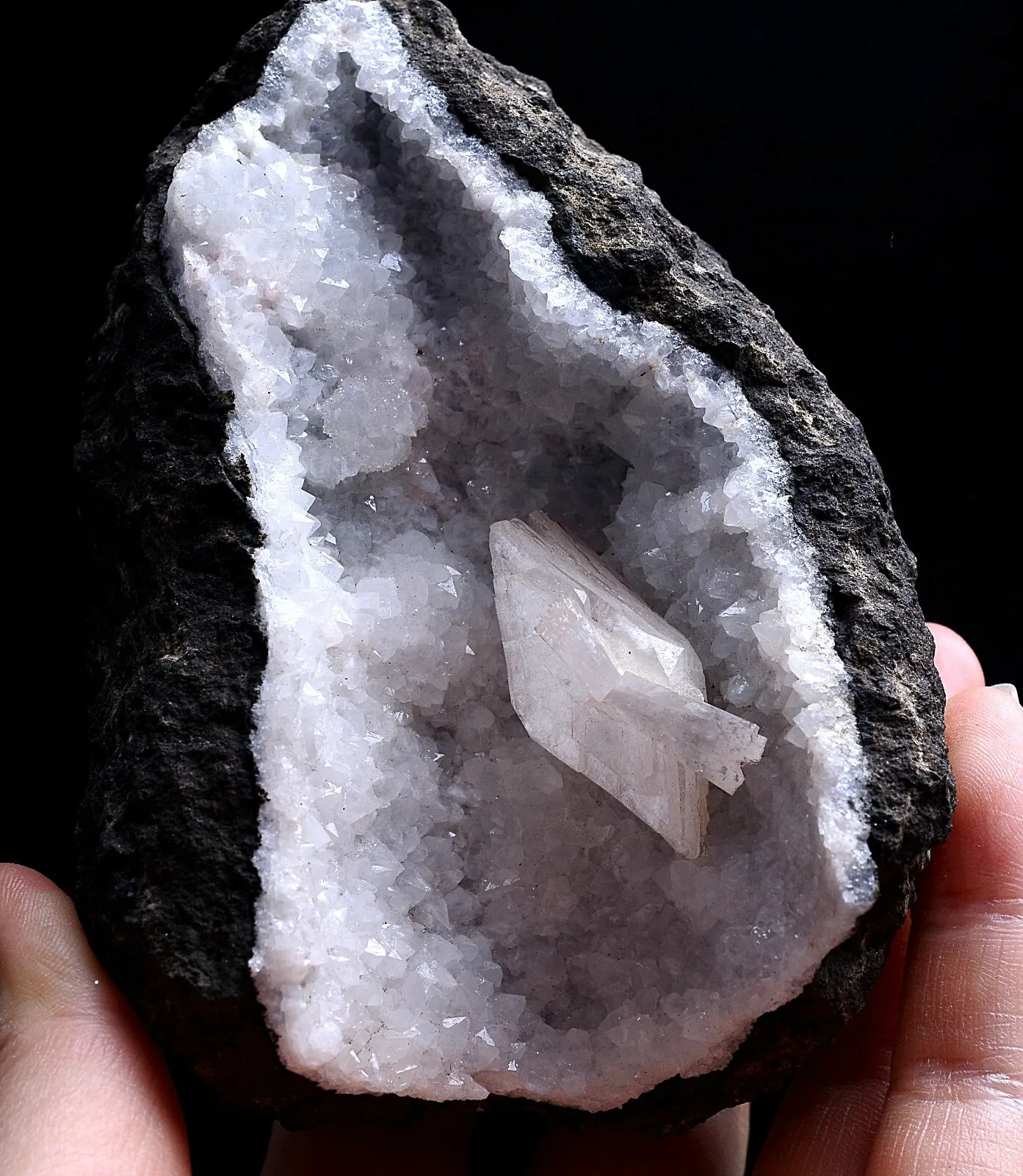 Newly Discovered White Apophyllite & CRYSTAL CLUSTER Mineral Specimen 655g