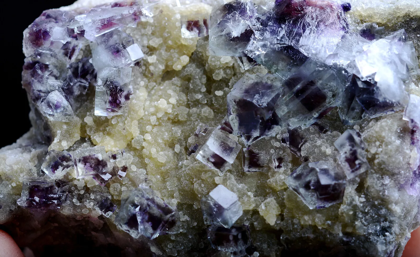 66g Natural Clear Purple Window FLUORITE Mineral Specimen/Inner Mongolia China