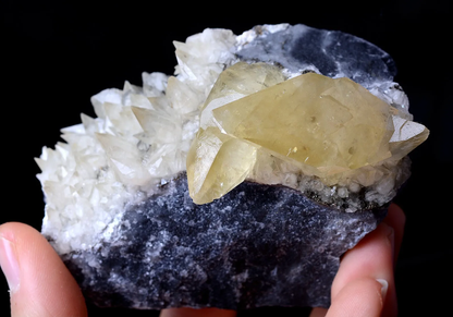 246g Natural Perfect Dipyramidal Yellow Calcite CLUSTER Mineral Specimen/China