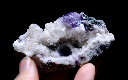 China / Newly DISCOVERED RARE PURPLE FLUORITE CRYSTAL MINERAL SPECIMEN  86.75g