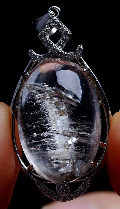 33.3ct NATURAL SILVER RUTILATED QUARTZ TITANIUM CRYSTAL SILVER INLAID  PENDANT