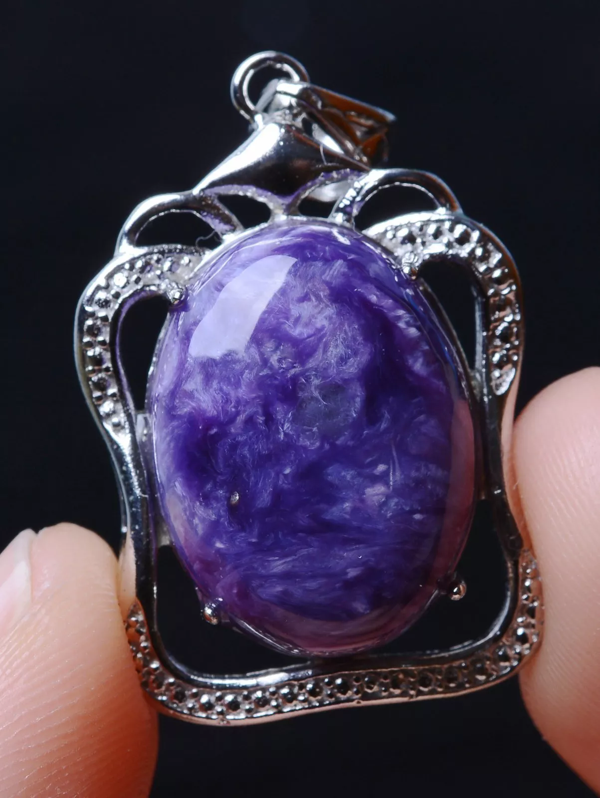 Genuine Natural Purple Charoite Crystal  Gemstone Woman Cure Pendant 28.90ct