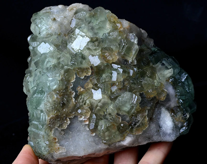 1124g Newly DISCOVERED RARE GREEN CUBE FLUORITE CRYSTAL MINERAL SPECIMEN/China