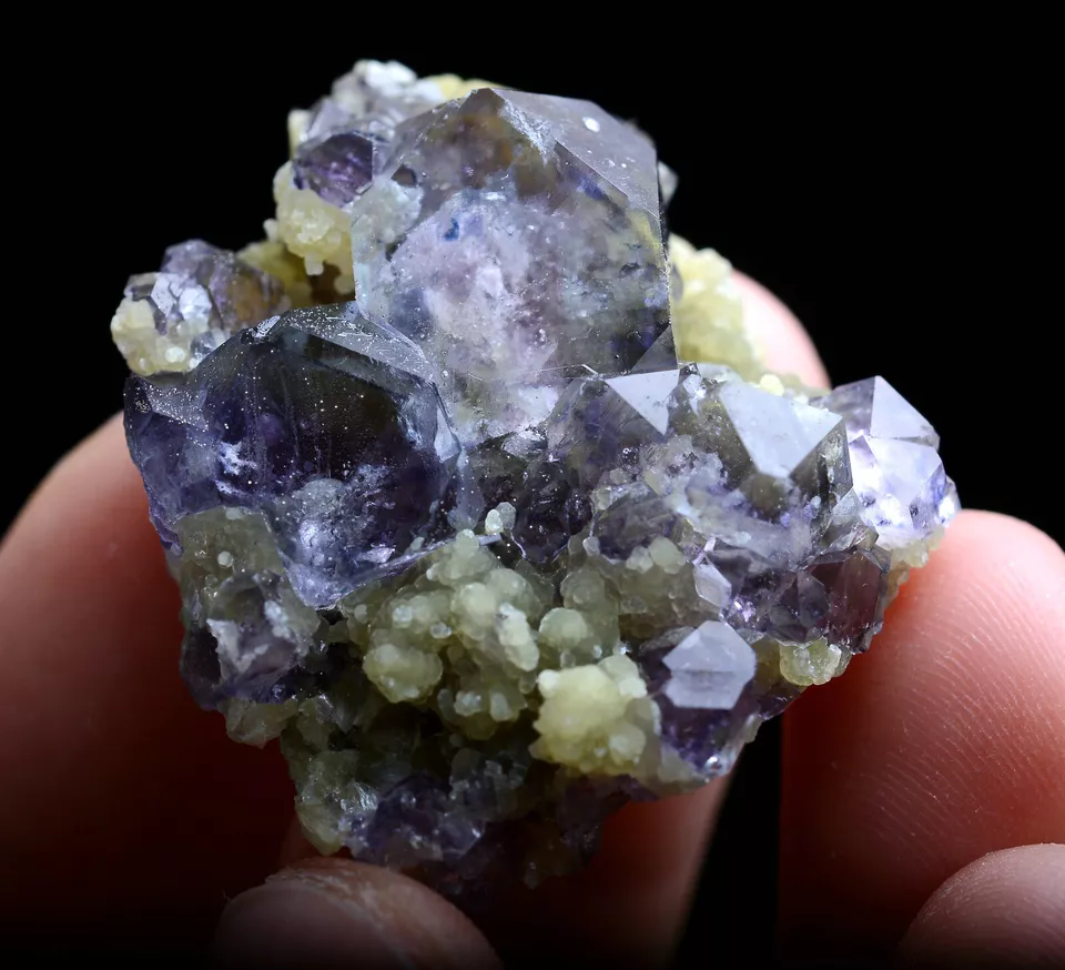 18g Natural Octahedron Purple FLUORITE Dolomite Mineral Specimen/Inner Mongolia