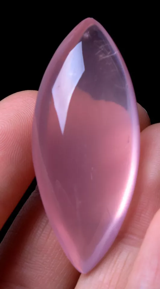 BEAUTIFUL NATURAL MADAGASCAR ROSE QUARTZ CRYSTAL MADAM CURE PENDANT 80.76ct