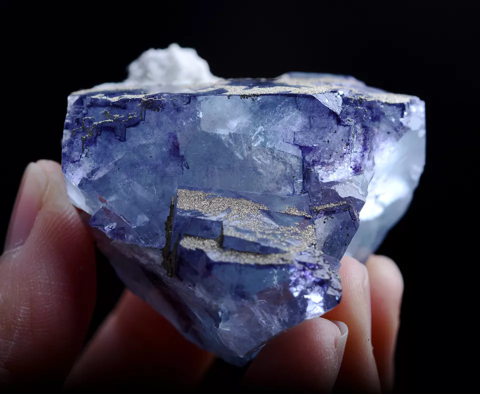 106gNew Variety Natural Purple Fluorite & Pyrite Mineral Specimen/ Yaogangxian