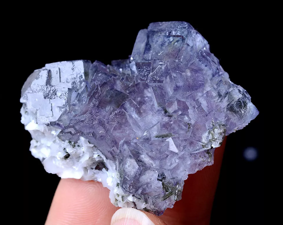 Yao Gang Xian RARE PURPLE FLUORITE CRYSTAL CLUSTER MINERAL SAMPLES  23.38g