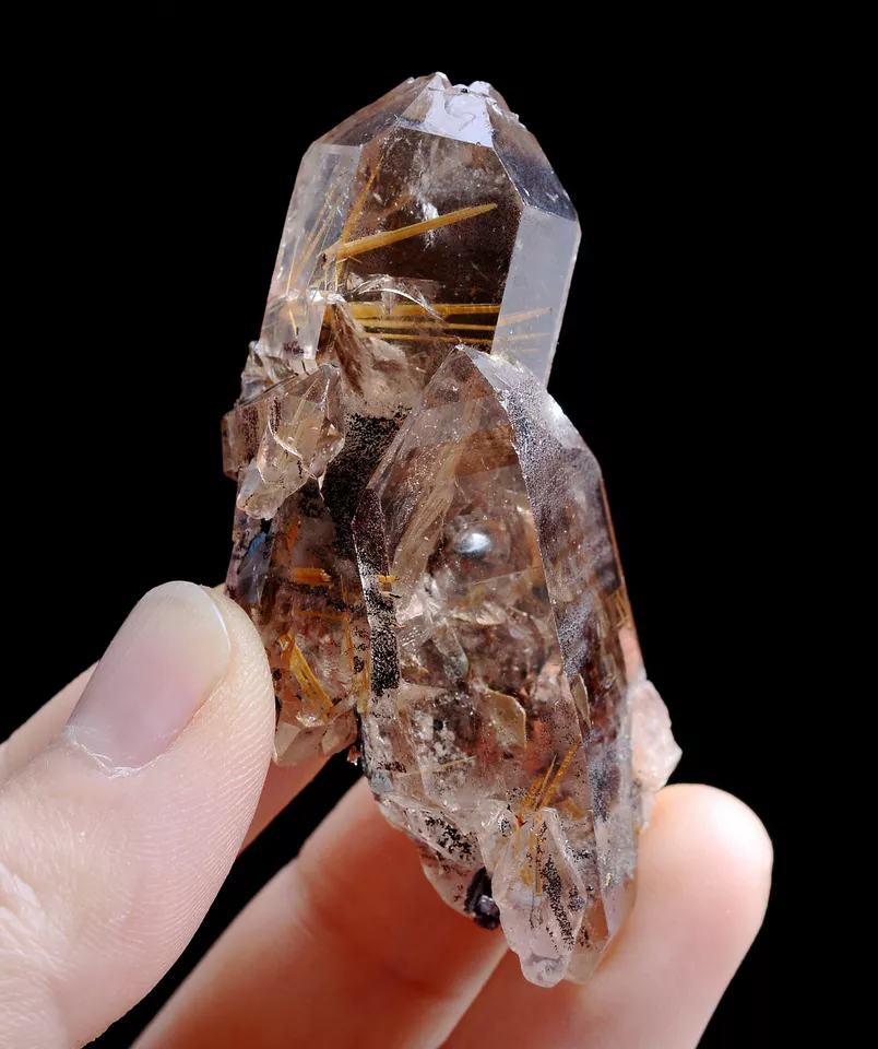 35gNatural Transparent Gold Rutilated Skeletal Quartz Crystal Mineral  Specimens