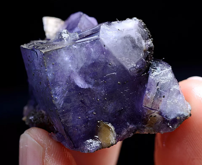 32.g Yao Gang Xian NEWLY DISCOVERED RARE PURPLE FLUORITE MINERAL SAMPLES