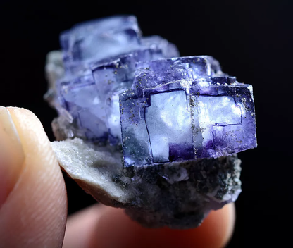 13g Natural Window Purple Fluorite & Pyrite Mineral Specimen/Yaogangxian  China