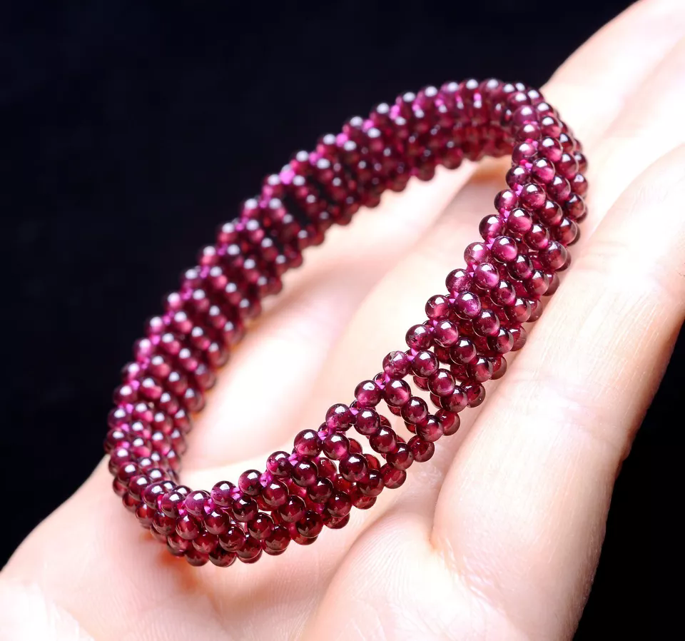 Genuine Natural Wine Red  Garnet Crystal Round Beads Woman Bracelet Gift 15.94g