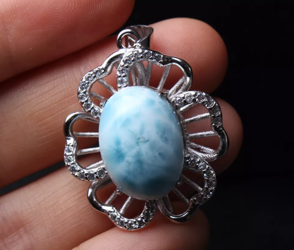 Beautiful Natural Blue Larimar Gemstone Woman Healing Pendant 19*14*11mm