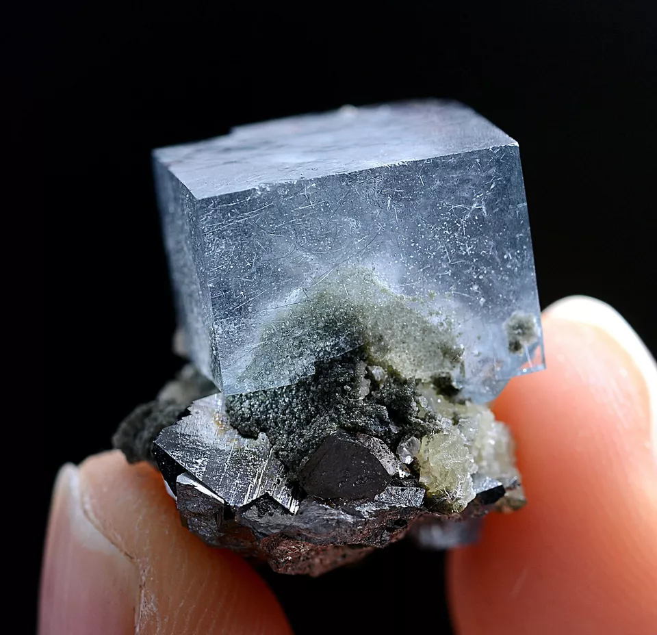 11g Natural Bismuthinite Fluorite Arsenopyrite Mineral Specimen/YaoGangXian