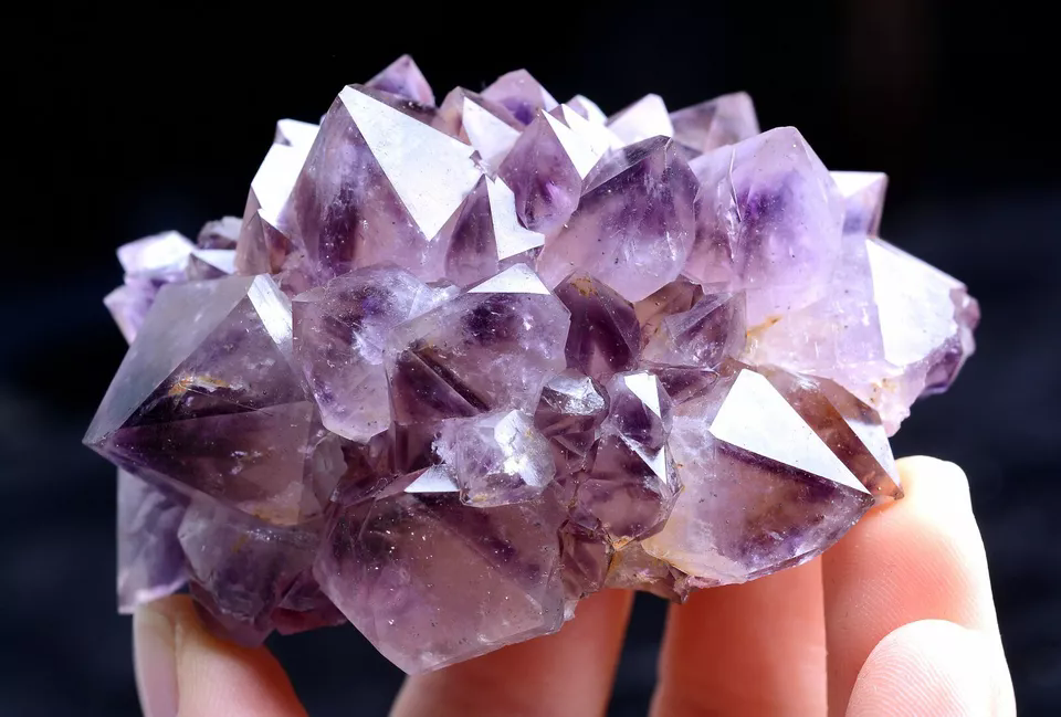 129gTransparent Natural Skeletal Amethyst Pyramid Quartz Srystal Point Specimen