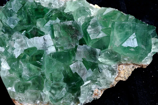 878.5g NATURAL Beauty Green Cubic FLUORITE Crystal Mineral Specimen/China