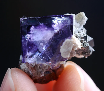 10g Natural Window Purple Fluorite & Arsenopyrite Mineral Specimen/Yaogangxian