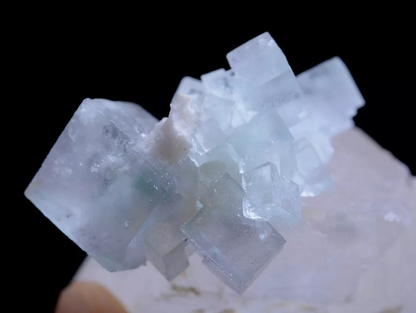 81g Natural Blue And White Porcelain Fluorite & Crystal Mineral Specimen/China