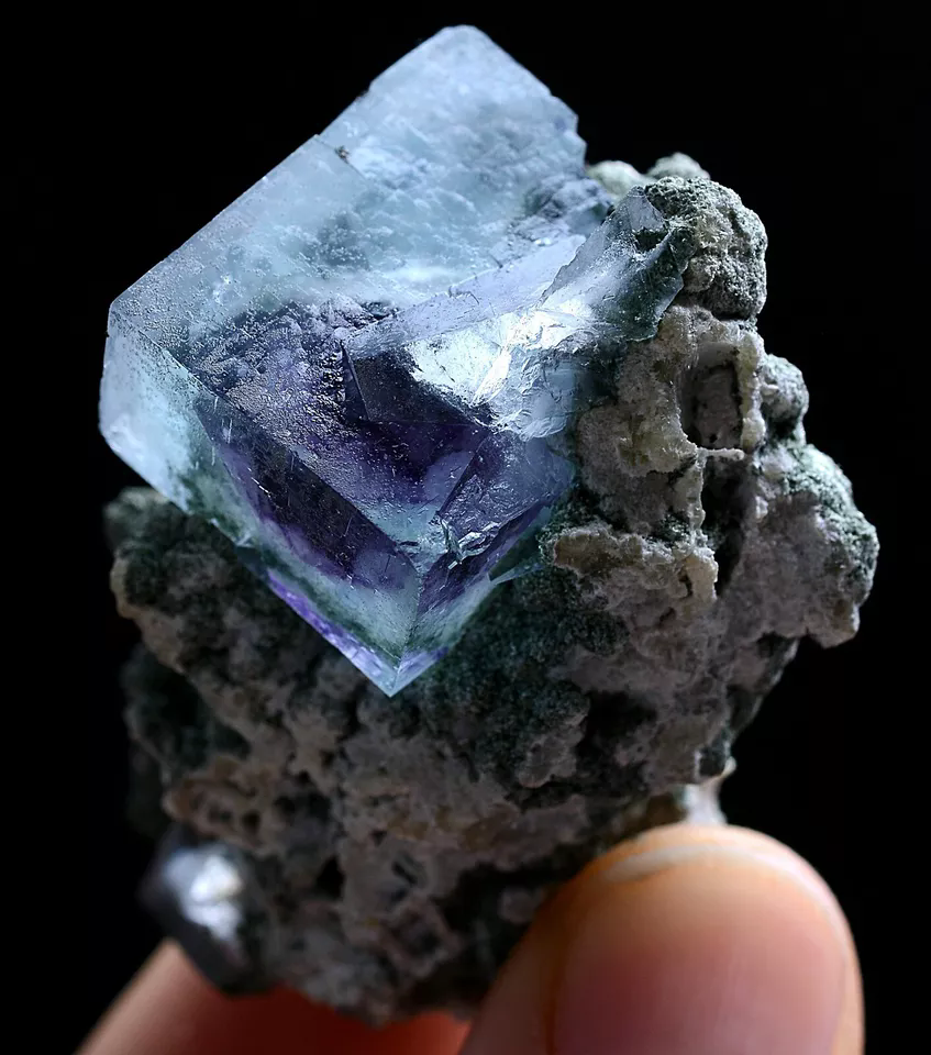 40g Natura Complete Clear Purple FLUORITE  Mineral Specimen / Yaogangxian China