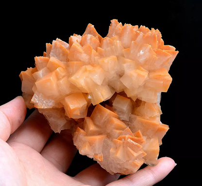 445g Natural New Varieties Yellow Tower Calcite Mineral Specimen/ China