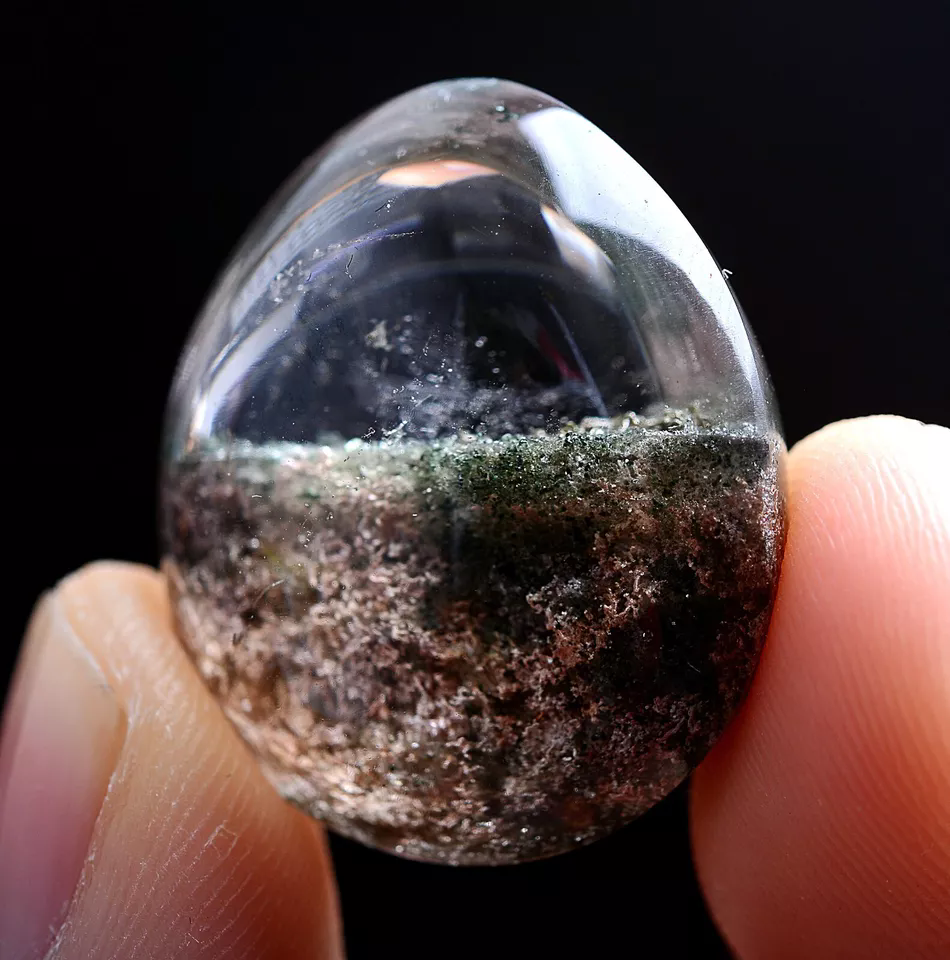 8.71g Natural Rare Green Ghost phantom Quartz Crystal pendant Healing Jewelry