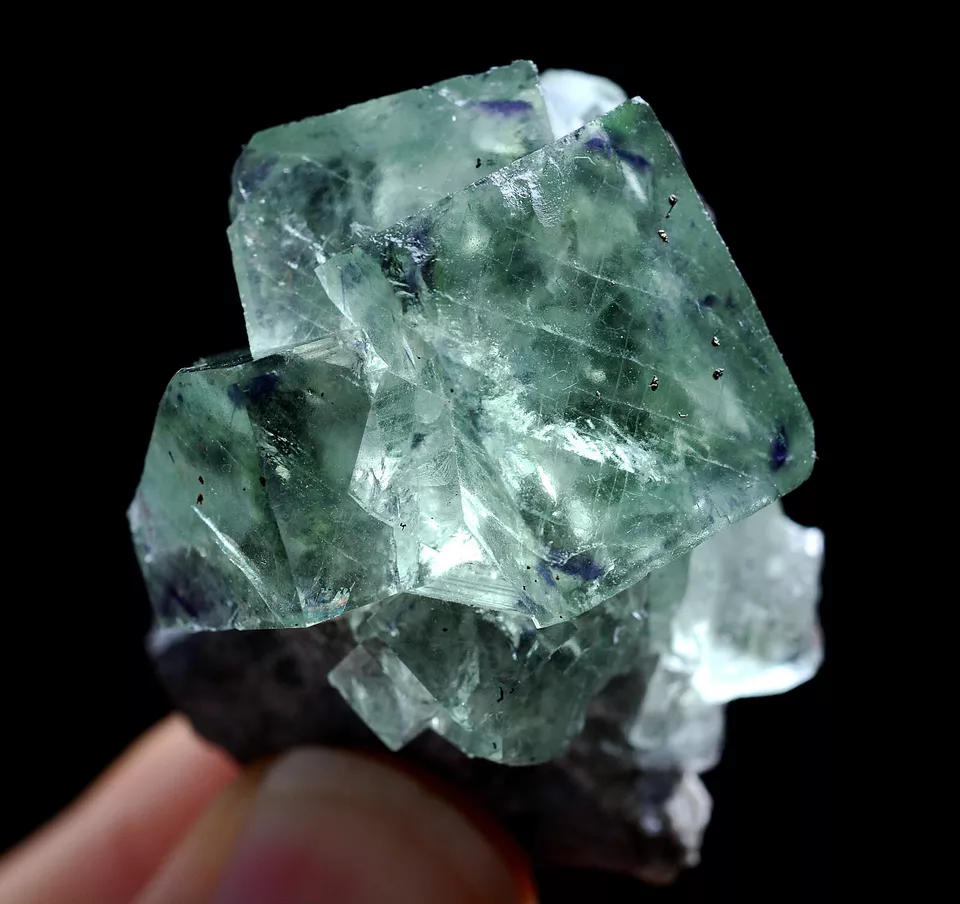 29g Natural Phantom Window Green Fluorite Mineral Specimen /Xianghualing China