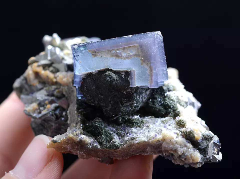 120gNatural Window Purple Fluorite & Arsenopyrite Mineral Specimen/ Yaogangxian