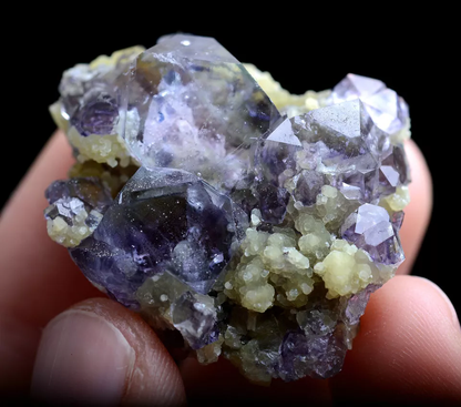 18g Natural Octahedron Purple FLUORITE Dolomite Mineral Specimen/Inner Mongolia