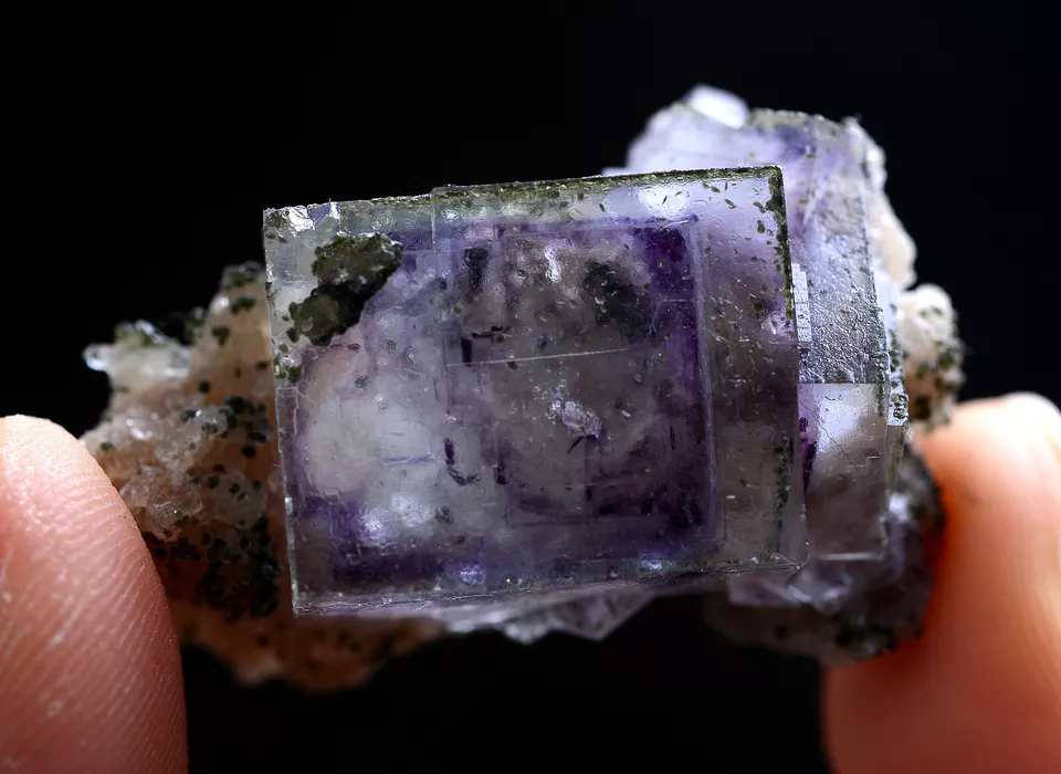 18g Natural Phantom window Purple FLUORITE Mineral Specimen /Yaogangxian China